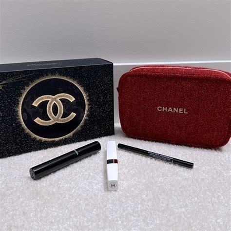 chanel eyes to mesmerize set|CHANEL 4.